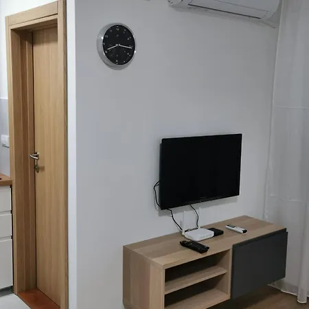 Apartament Good Night *